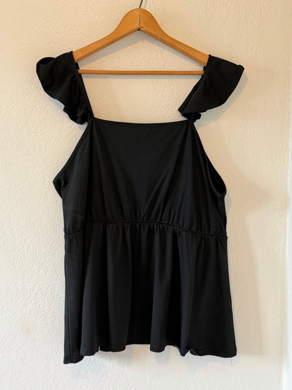 Women's Shein Black Long Summer Tank Top Flowy Straps Shirt Top Sz 2XL
